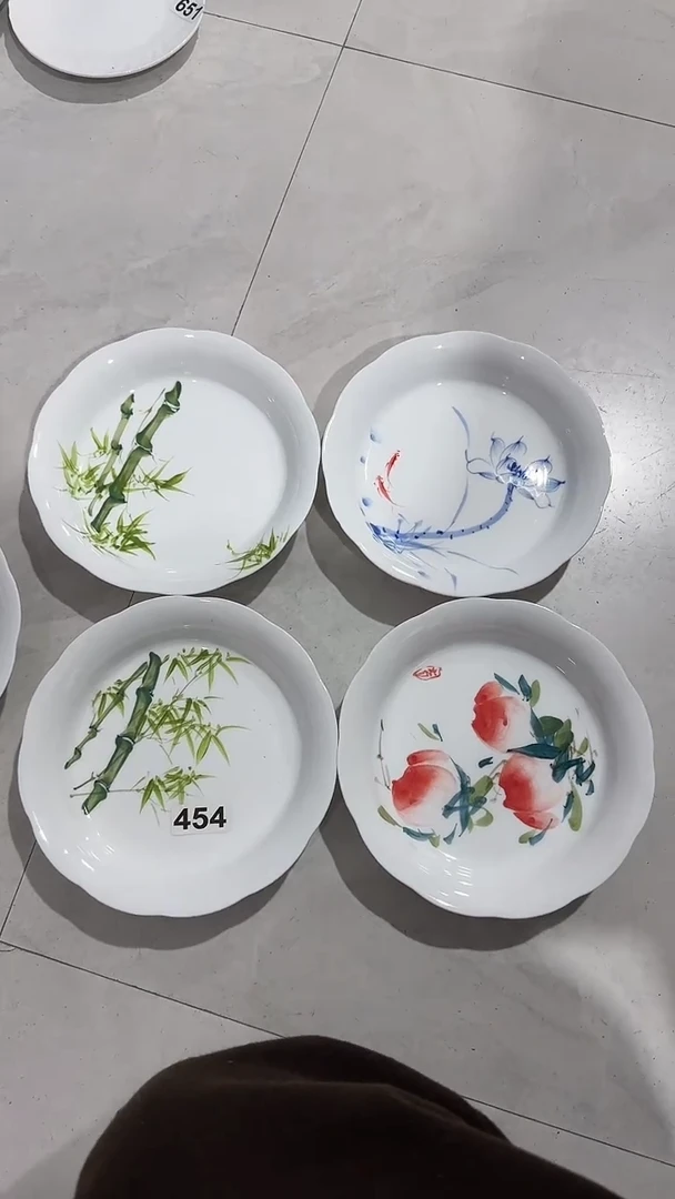 摆件陶瓷爱***?景德镇高温瓷（玉泥花边盘）福利价微瑕