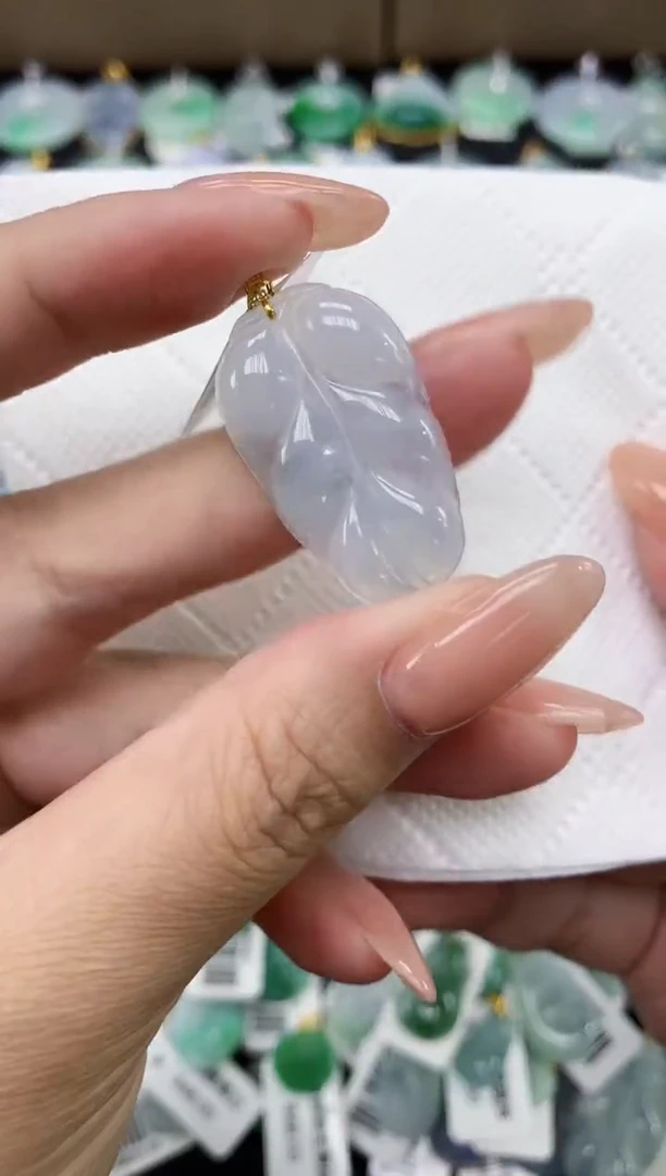 颈饰未镶嵌翡翠11111111111