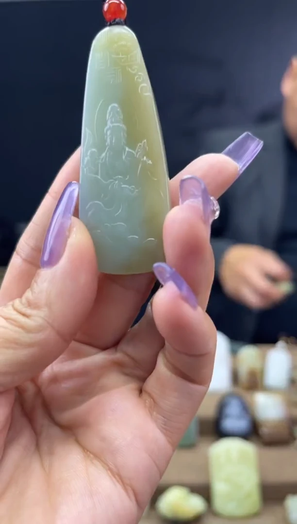 颈饰未镶嵌和田玉1