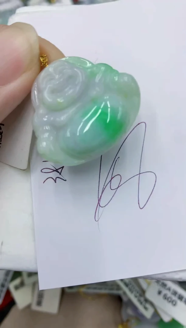 颈饰18K金镶嵌翡翠11111111111