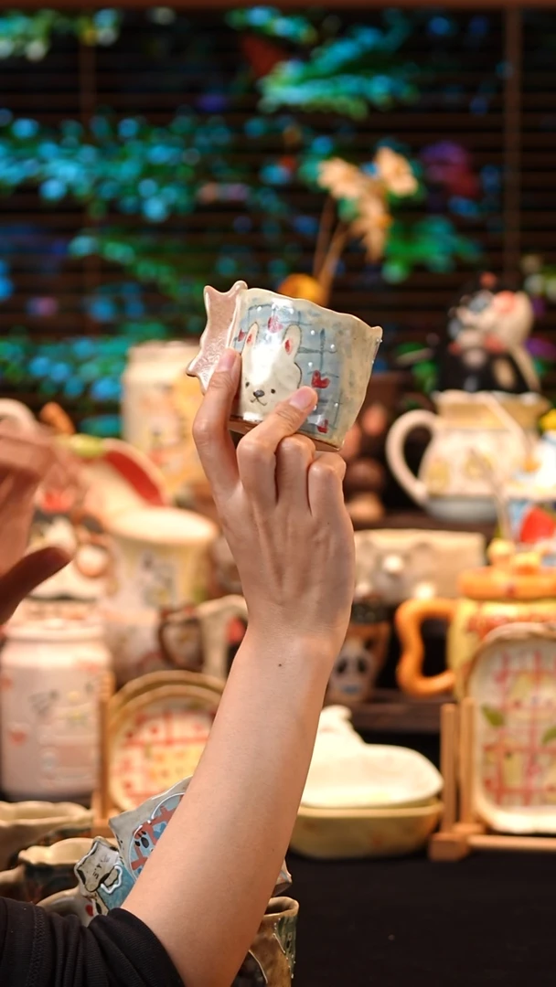 其他景德镇釉下彩手绘设计师款陶瓷
