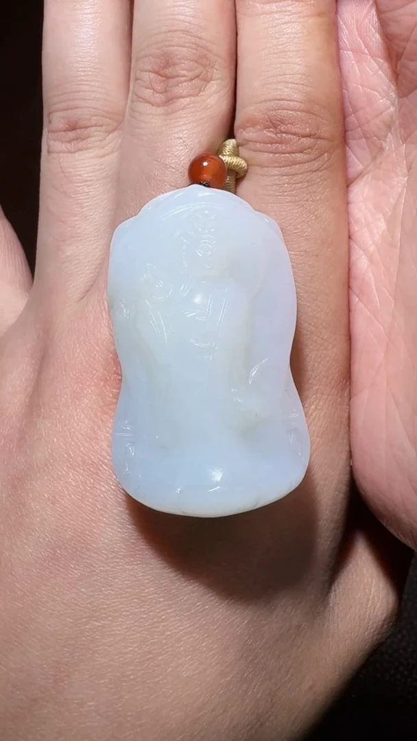未镶嵌和田玉挂件和田玉