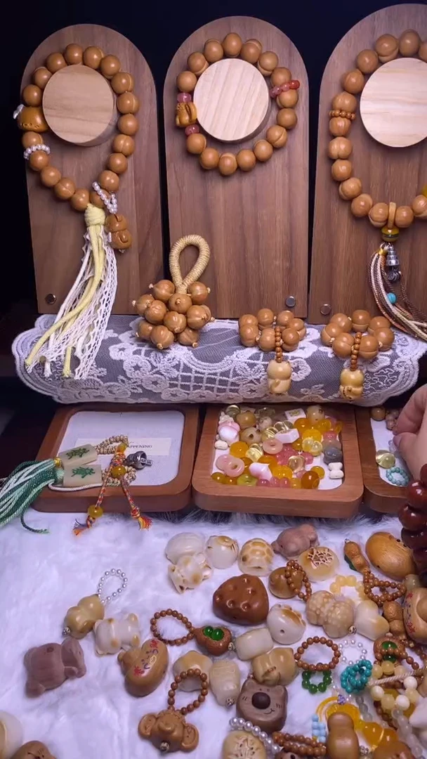 吊坠猴头核桃陈*慢配饰跑环补差