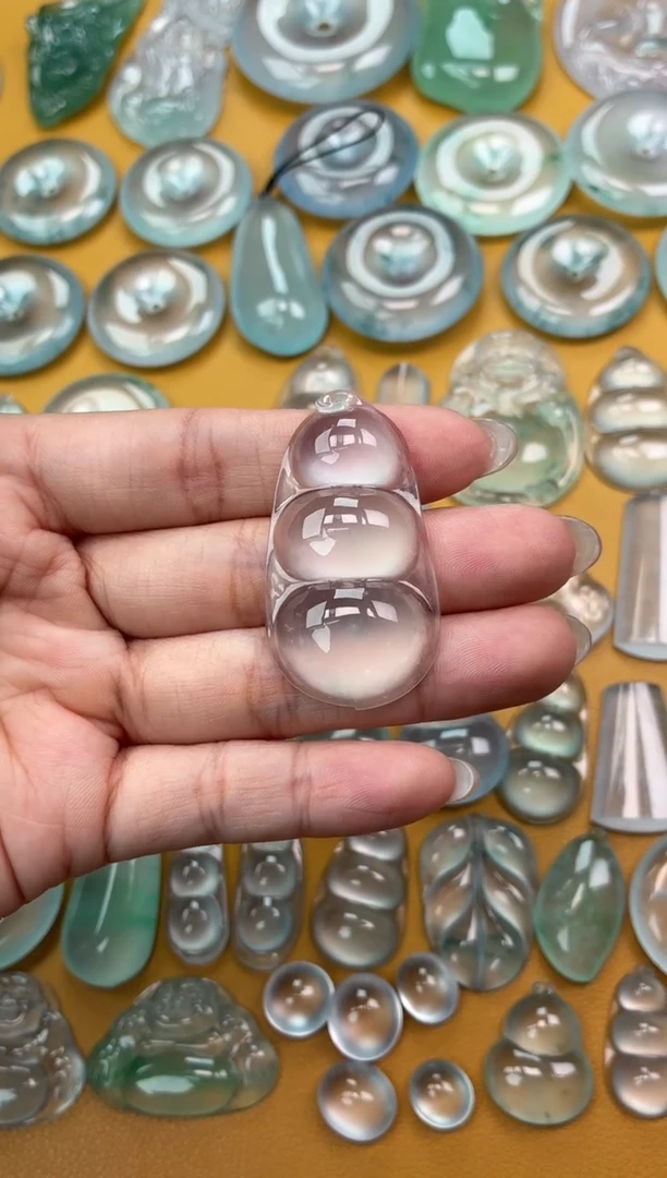 吊坠(不含链)未镶嵌翡翠59 豆子 44.5 23.7 7.2