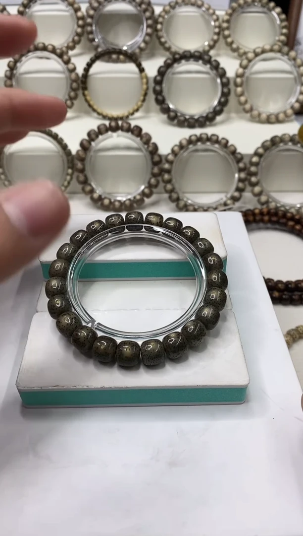 手串星月菩提173      b6