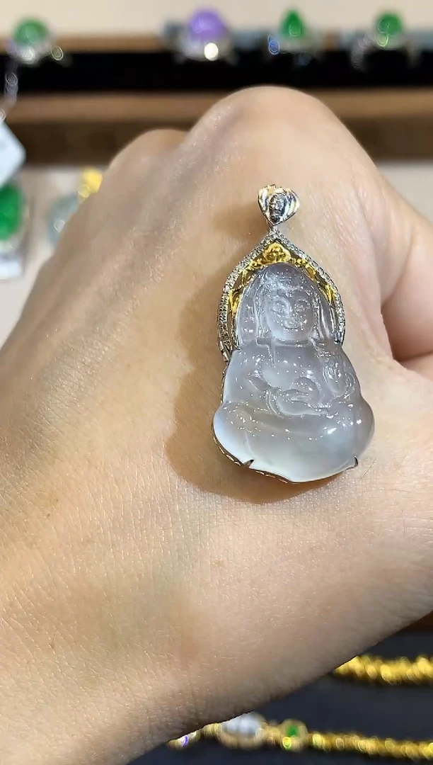 翡翠18K金镶嵌吊坠(不含链)NF多样性发其一