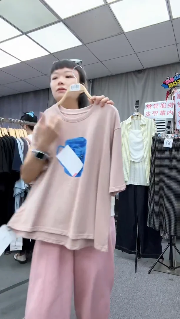 单T恤大哥家漂亮衣服漂亮颜色
