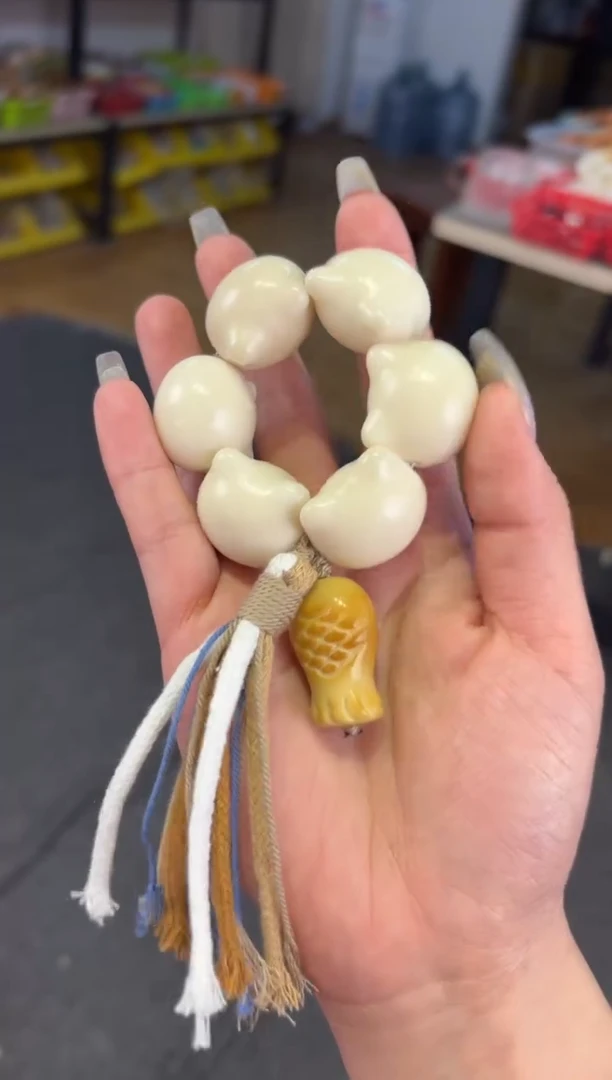 【闪购商品】菩提根/象牙果吊坠    2.2象牙果猫头鱼饼手捻