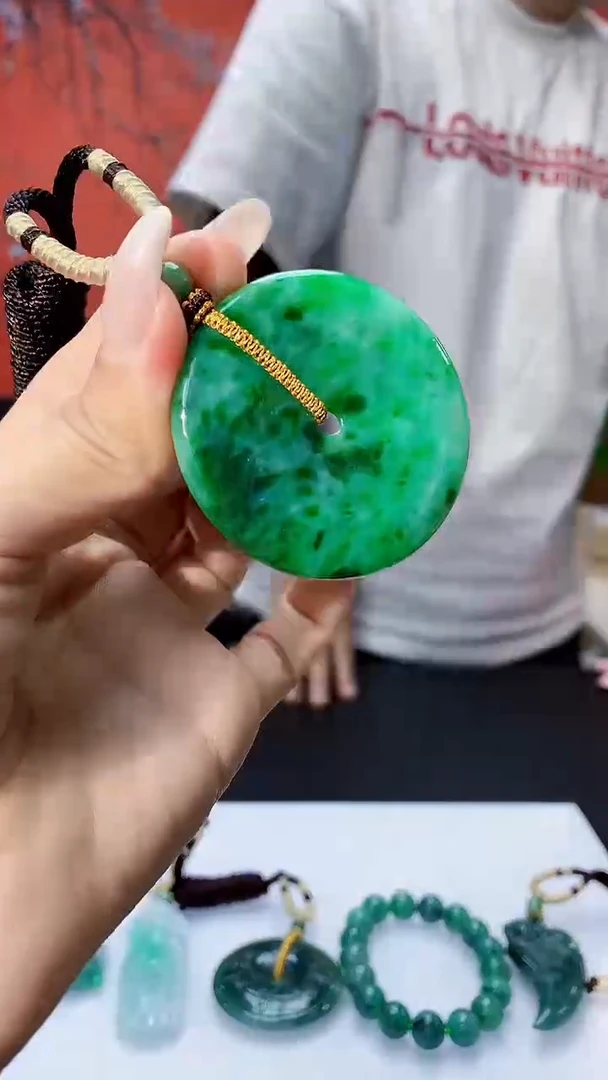 未镶嵌定制翡翠4898ty-毛货挂件90