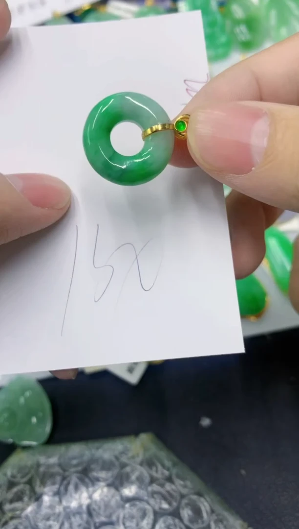 颈饰未镶嵌翡翠111111111111