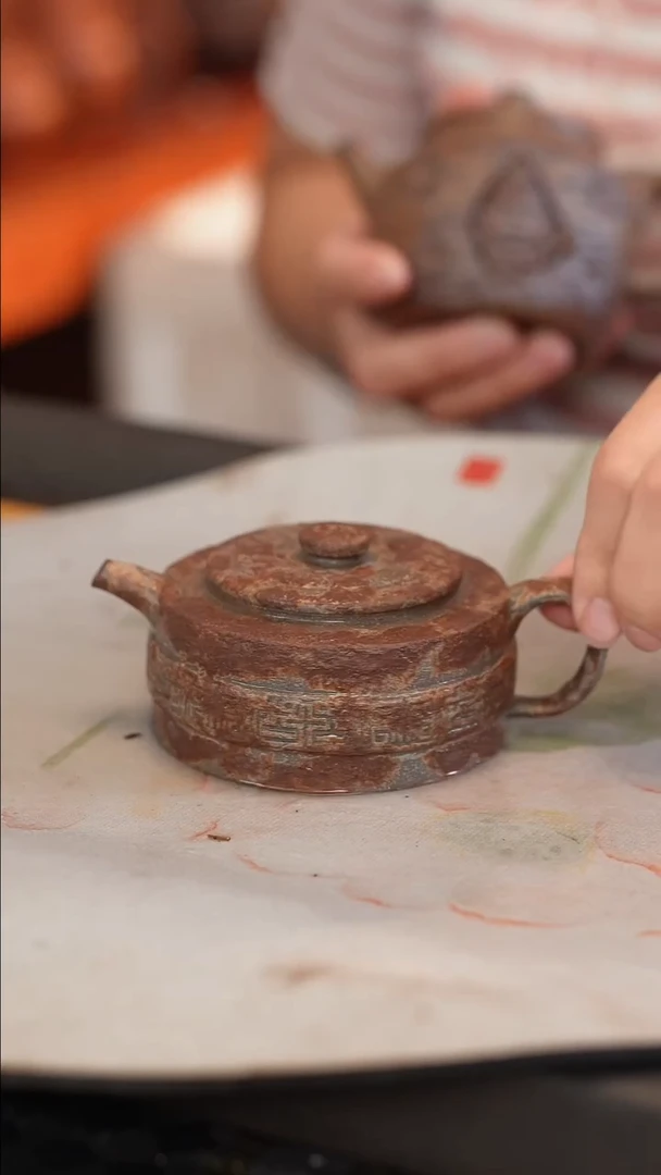 茶壶紫砂原矿手工制作
