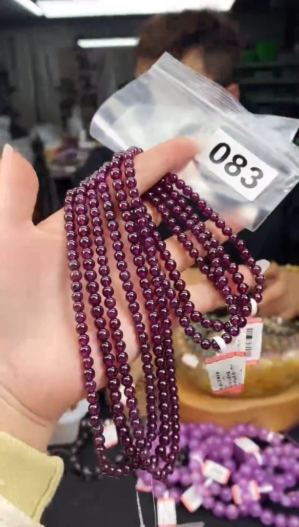 【闪购商品】石榴石手串未镶嵌手串083多样性发其一