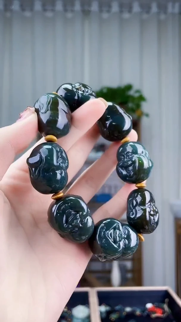 颈饰未镶嵌和田玉拍一发一，多样性发货！