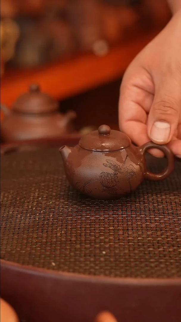 茶壶紫砂111111111111111雕刻随机