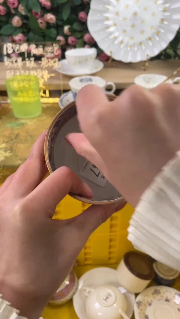 瓷片小***爱547狗哥瓷器直播间111