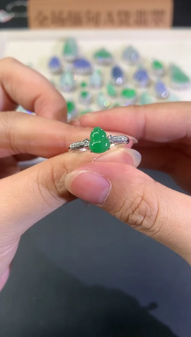 18K金镶嵌戒指翡翠A373|5980