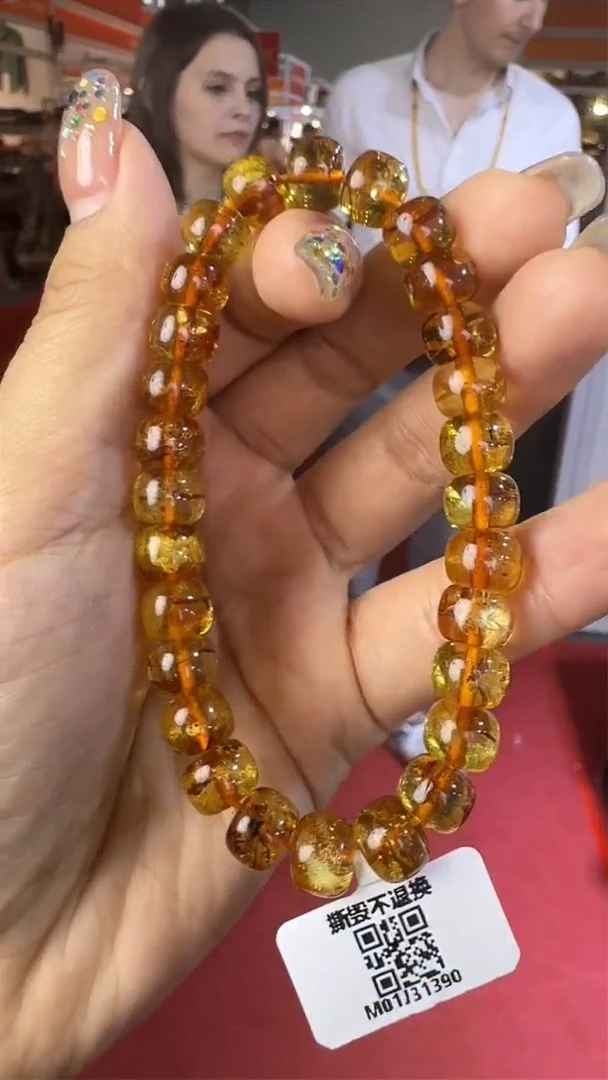 未镶嵌琥珀手链上海珠宝展假一罚十