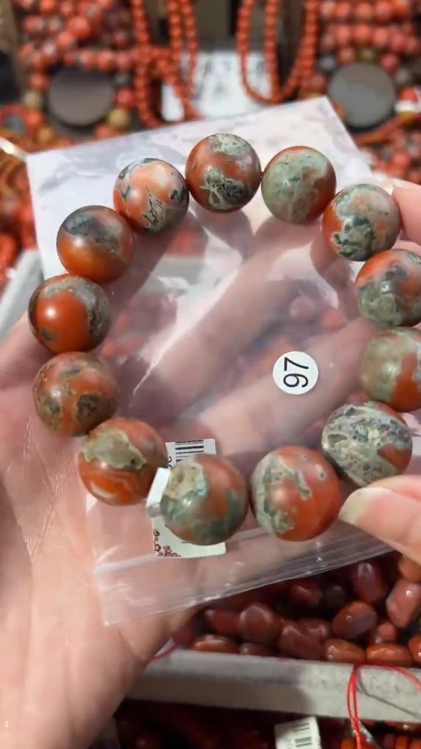 南红玛瑙未镶嵌手串1