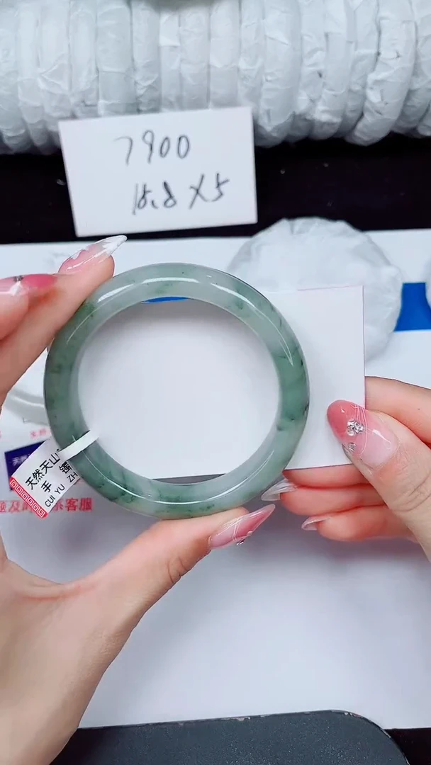 未镶嵌手镯石英质玉380-55/56