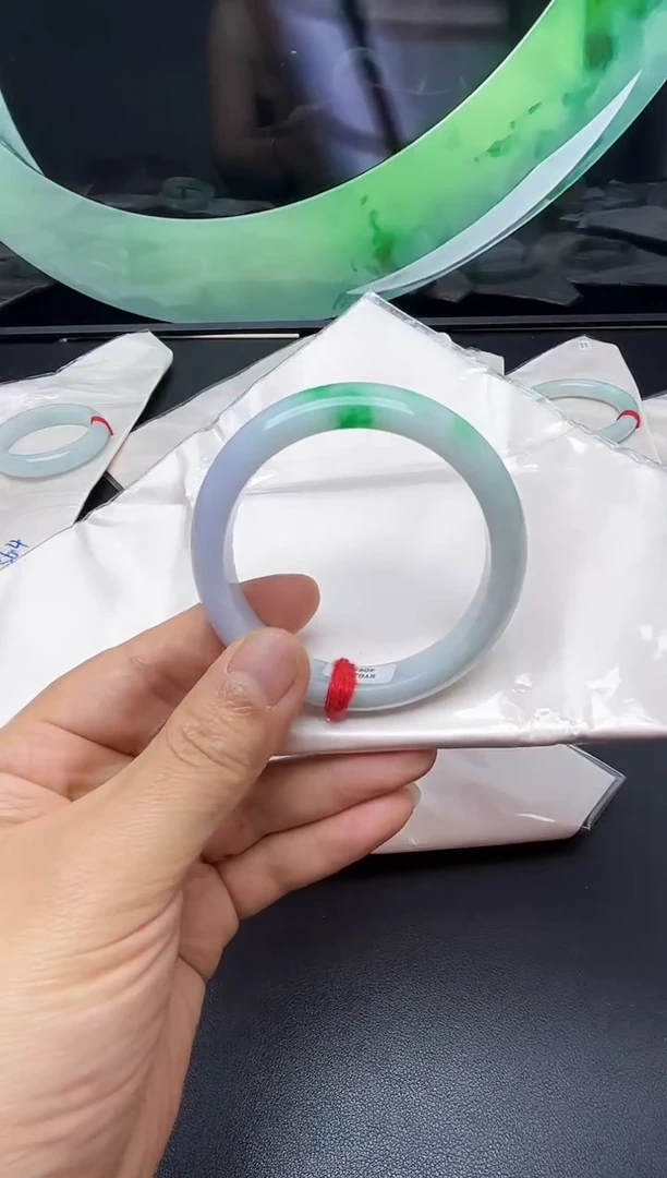 以实物为准  拍那个发那个