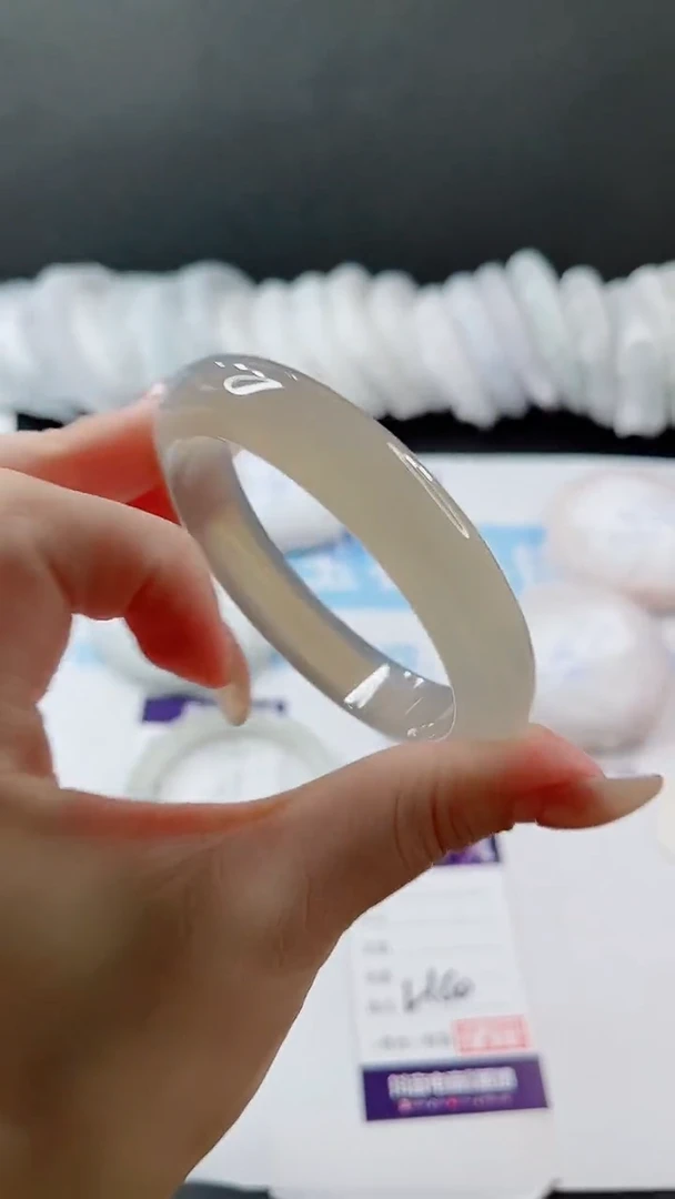 未镶嵌手镯石英质玉多样性发货L160