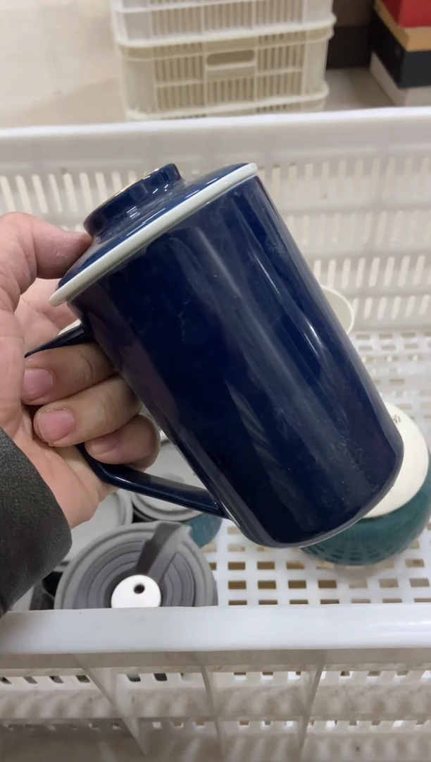 杯无运费险有瑕疵的摄影的产品有使用过的痕迹有点脏介意勿拍