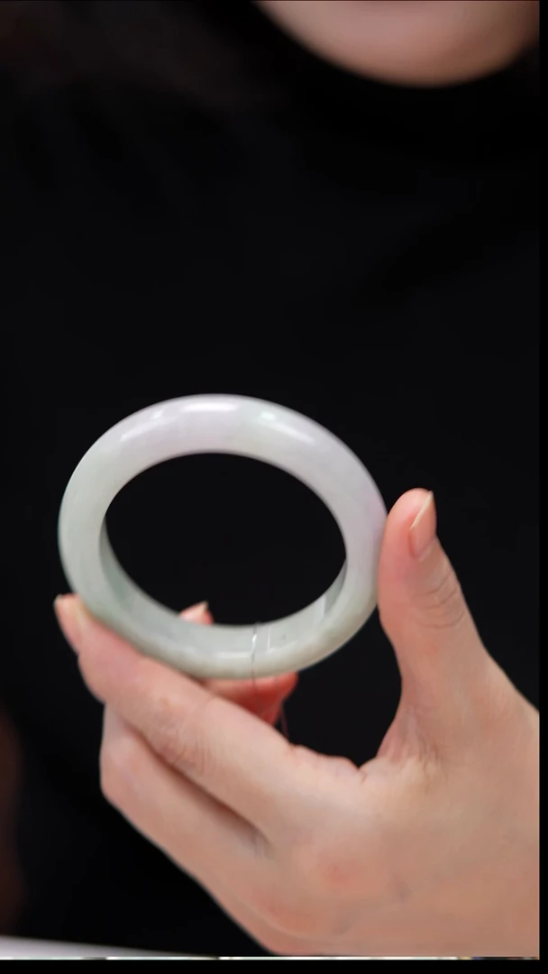 未镶嵌手镯翡翠微瑕翡翠手镯L0485