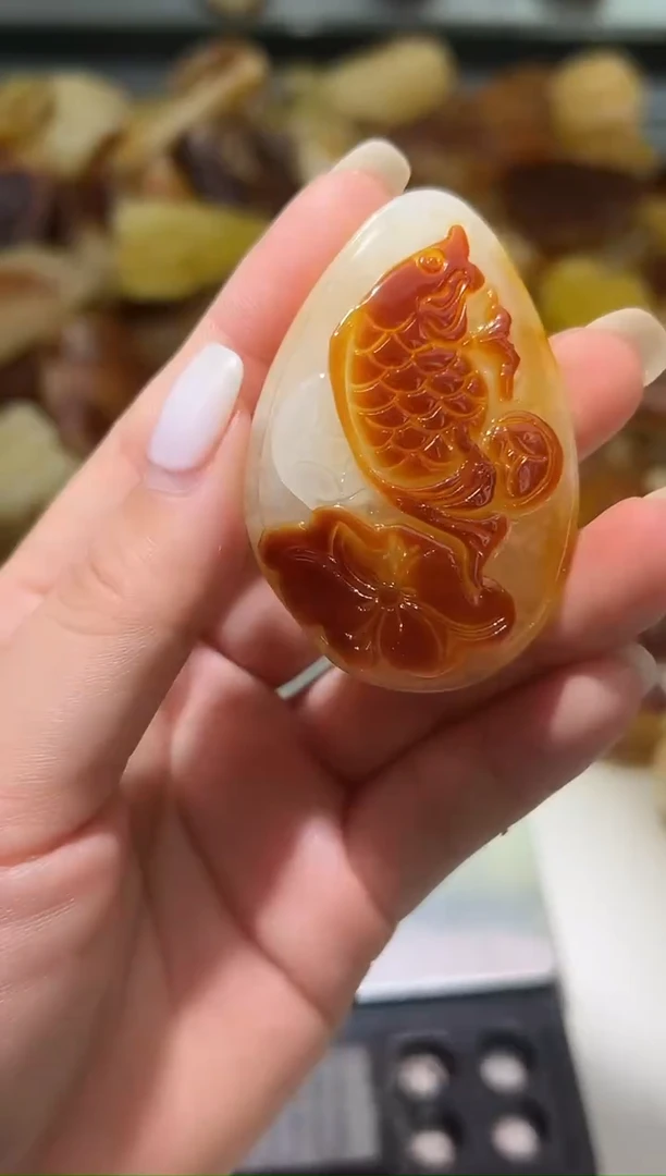 裸石琥珀未镶嵌琥珀蜜蜡吊坠