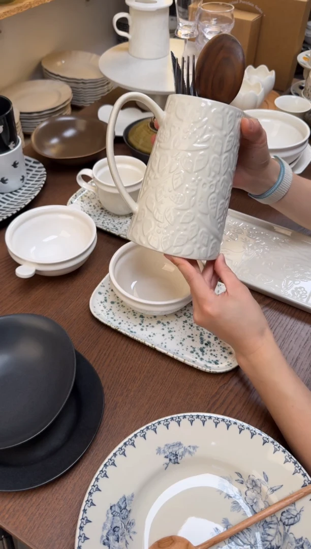 陶瓷陶瓷浮雕壶瑕疵单只