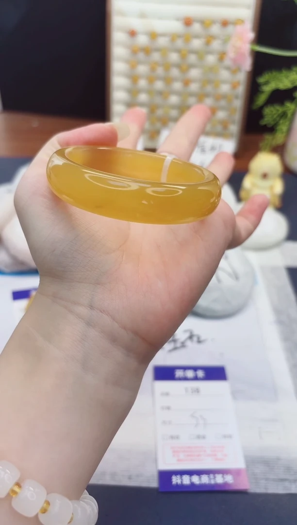未镶嵌手镯石英质玉138-财气镯-圈口53