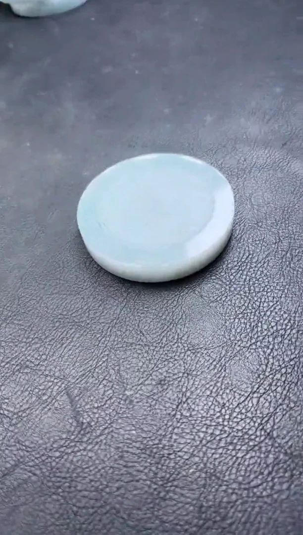 定制翡翠手镯未镶嵌贝*?手镯