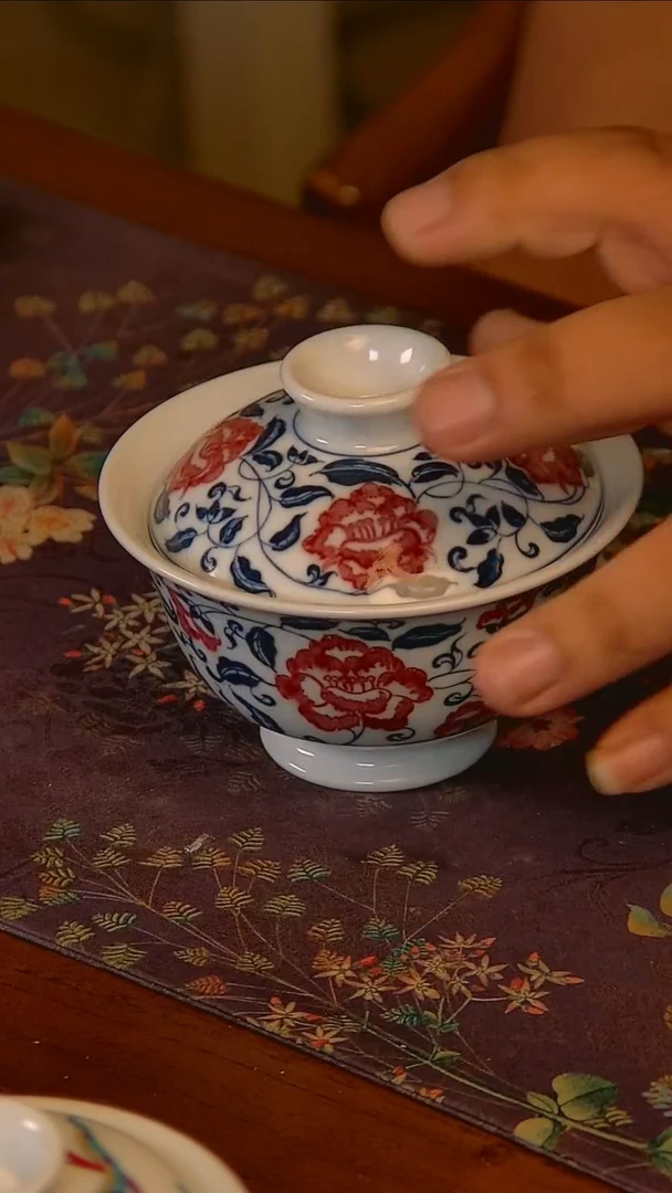 杯手工手绘杯杯很美丽