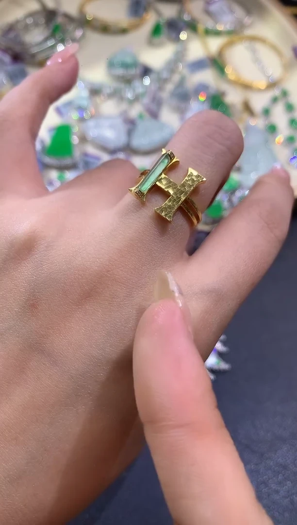 18K金镶嵌戒指翡翠A391|3980|多样性发货一件|