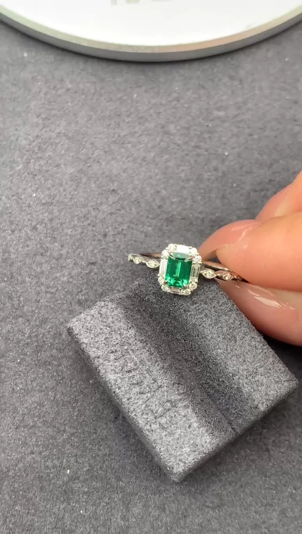 18K金镶嵌戒指祖母绿40分祖母绿戒指 定制 fc