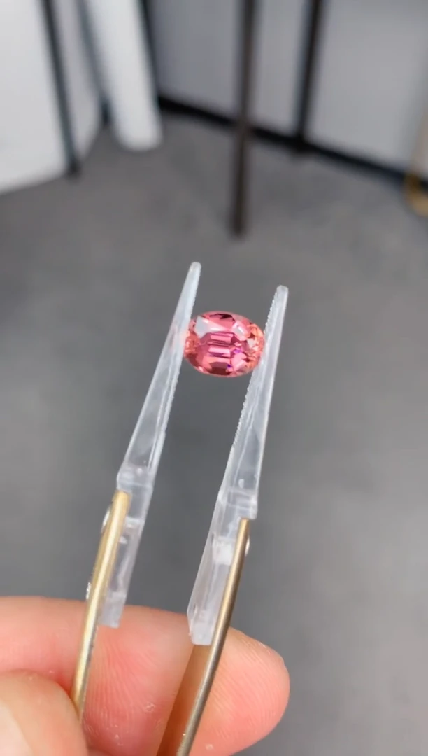 未镶嵌裸石碧玺1.8ct 粉碧玺 定制