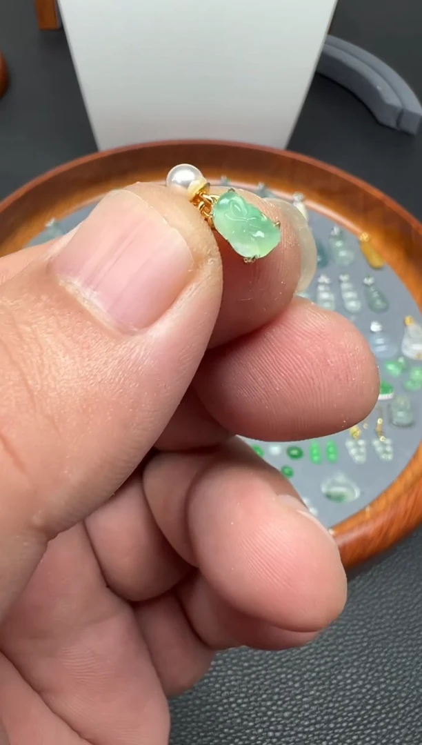 颈饰银S925镶嵌翡翠（6号）纯天然A货缅甸翡翠 小花小滴溜