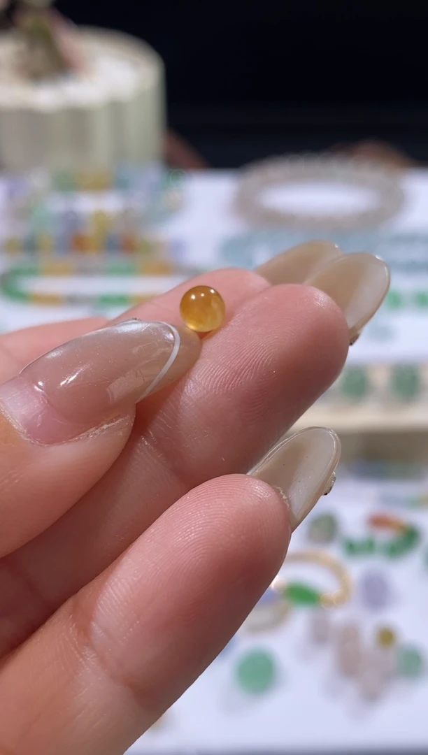 未镶嵌定制翡翠王*各卡4.6珠珠买断不退换