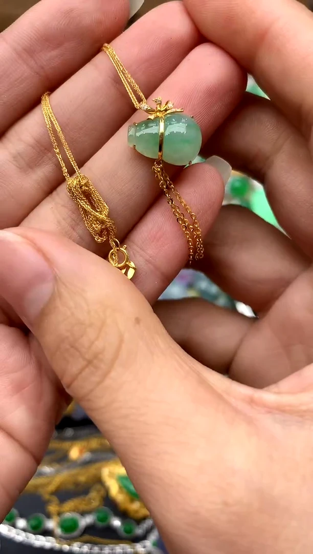 【闪购商品】翡翠颈饰18K金镶嵌380-中国好珍宝