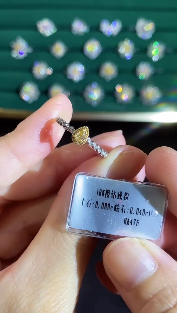 18K金镶嵌戒指钻石03