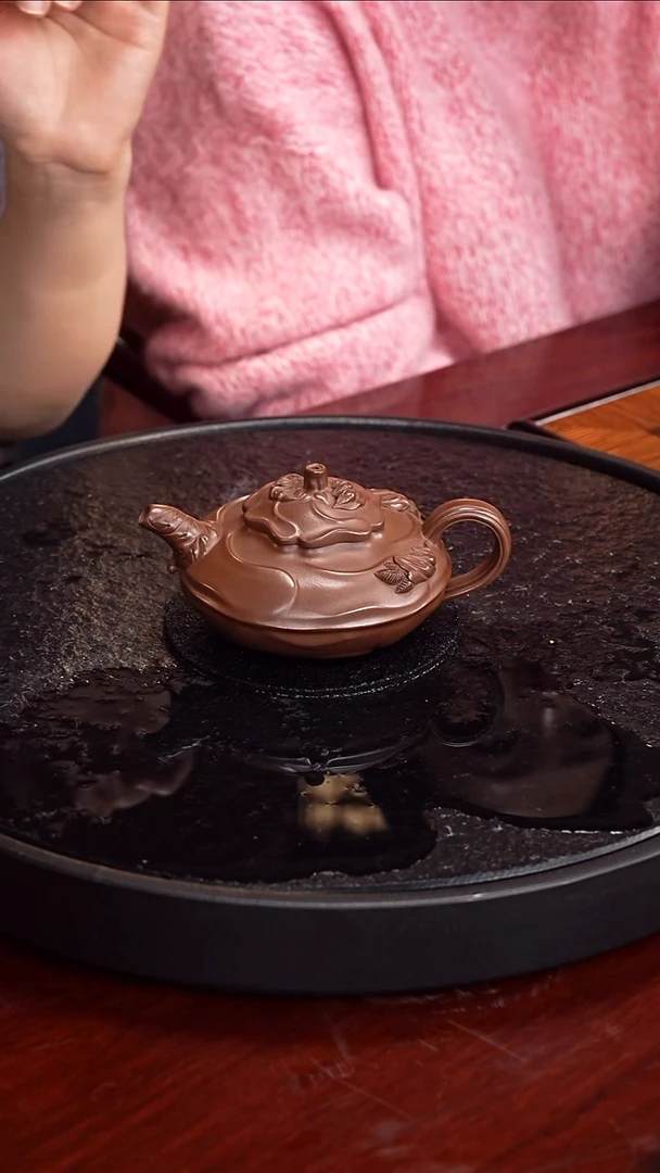 茶壶紫砂杨菲  风卷葵53 杨氏紫泥 240毫升