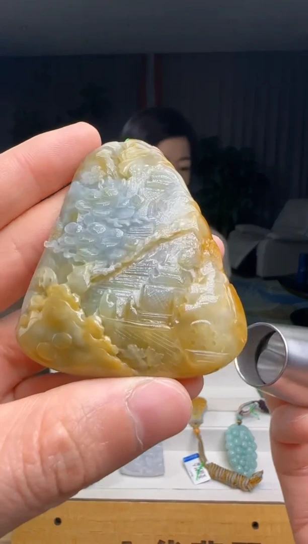 【闪购商品】翡翠吊坠(不含链)未镶嵌DY@@60B7J14728