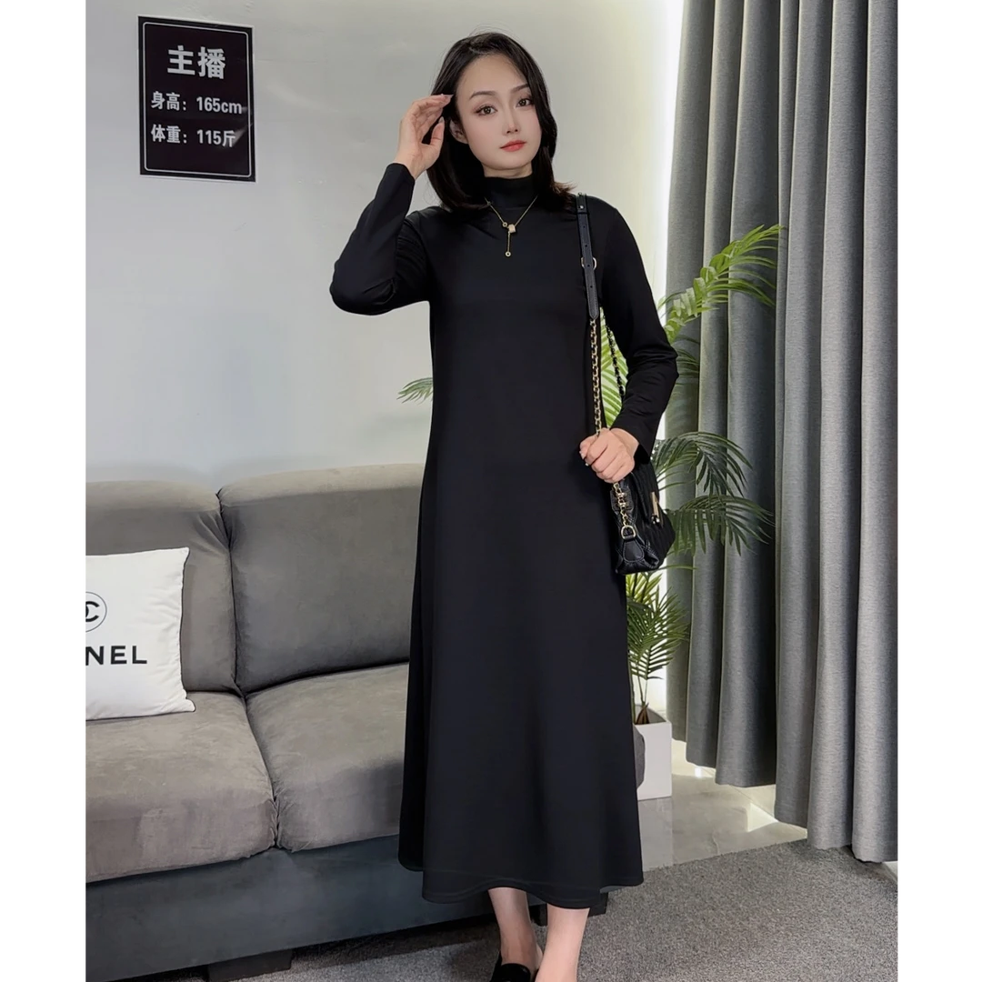 2025年新款韩版时尚休闲显瘦半高领加厚长款打底裙长袖黑色连衣裙