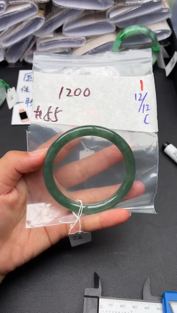 未镶嵌定制翡翠毛货需精细抛光多样性发1件1