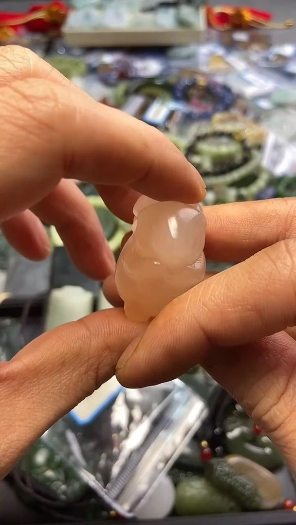 查罗石未镶嵌吊坠(不含链)阿富汗小兔子吊坠