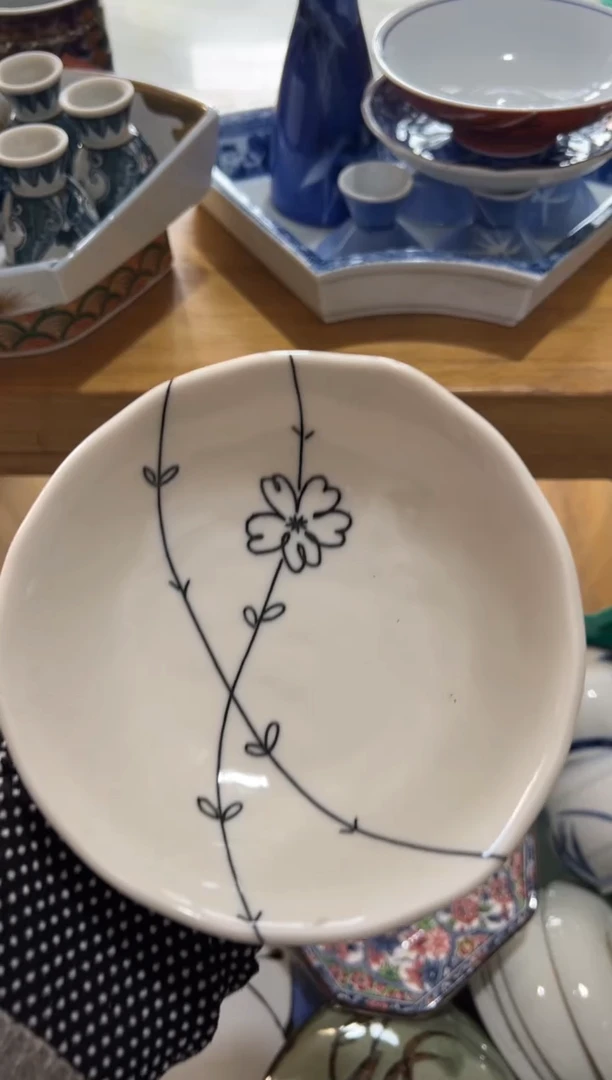 九**凉微凉中古商品默认瑕疵 完美主义者慎拍