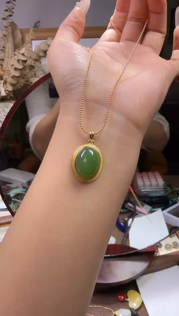 水晶摆件未镶嵌吊 坠