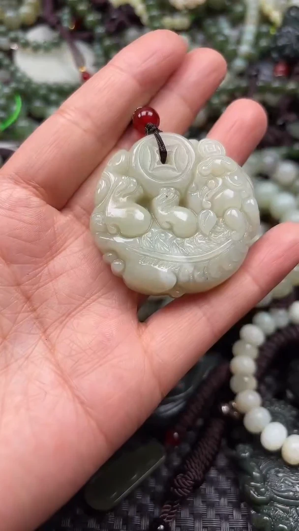 【闪购商品】和田玉颈饰未镶嵌.