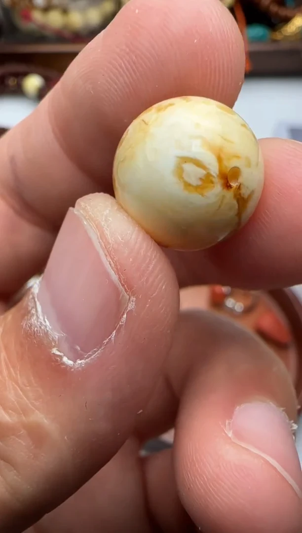 裸石蜜蜡未镶嵌配饰