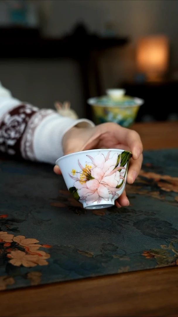 陶瓷一二一二-二四一