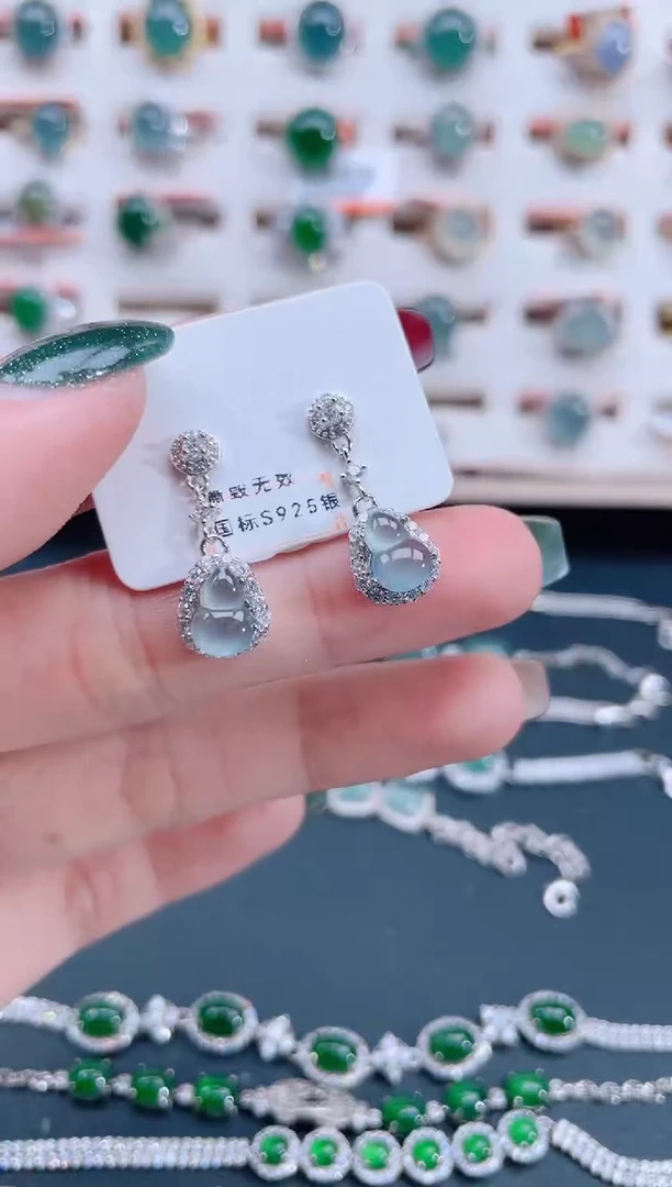 银S925镶嵌翡翠耳饰天然翡翠